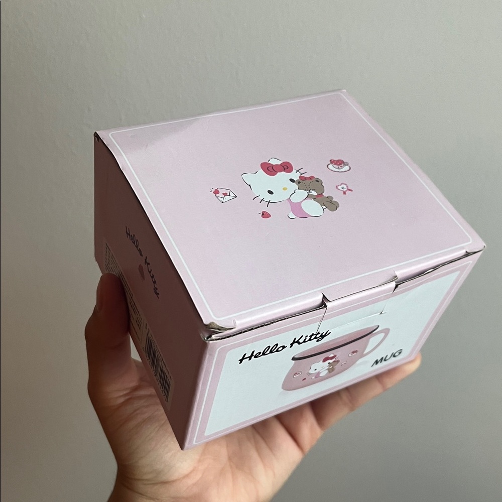 Hello Kitty Pink Mug - Picture 8 of 9